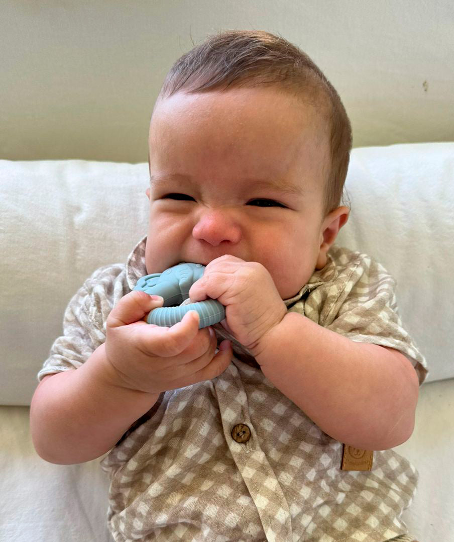 Mordillo Elefante Silicona con anillo de madera